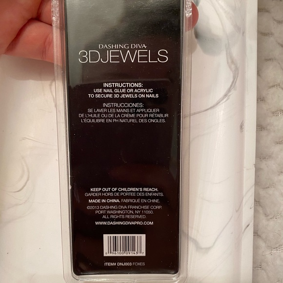 Set of 4 Color FX- dashing diva nail strips stick on - Picture 8 of 9